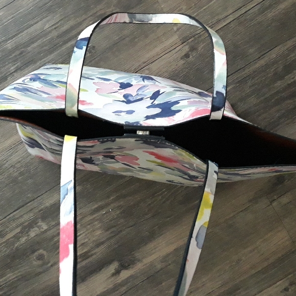 French Connection tote - Picture 3 of 8